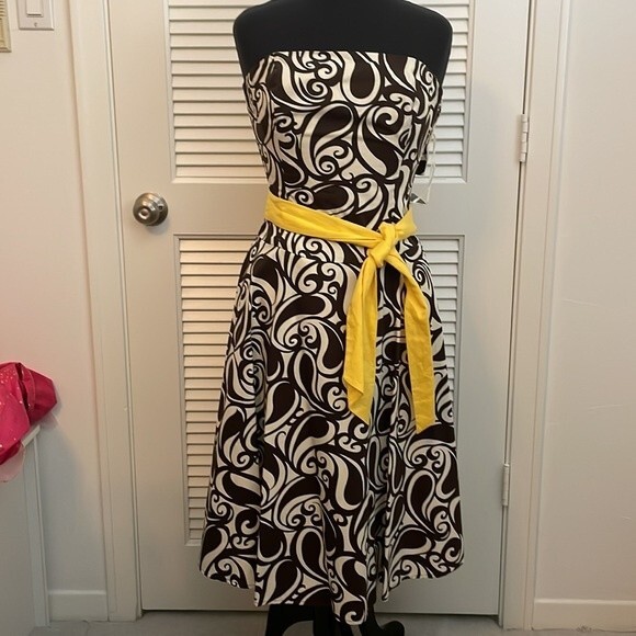 Anthropologie Strapless midi dress NWT SZ 6 - Picture 2 of 3